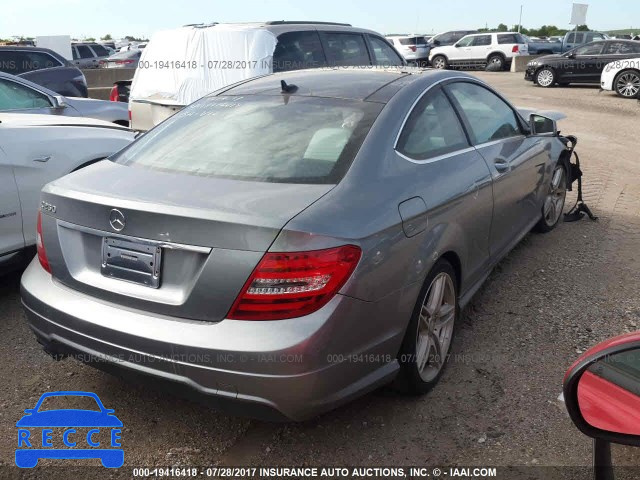 2014 Mercedes-benz C WDDGJ4HB3EG186680 image 3