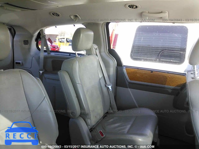 2008 Chrysler Town and Country 2A8HR64X38R614361 image 7
