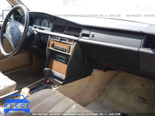 1988 MERCEDES-BENZ 190 WDBDA28D2JF437609 image 4