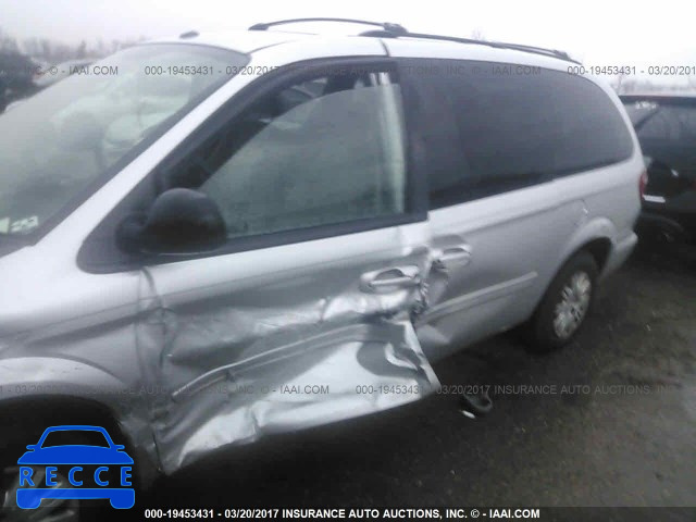 2007 Chrysler Town and Country 2A4GP44R77R247682 image 5