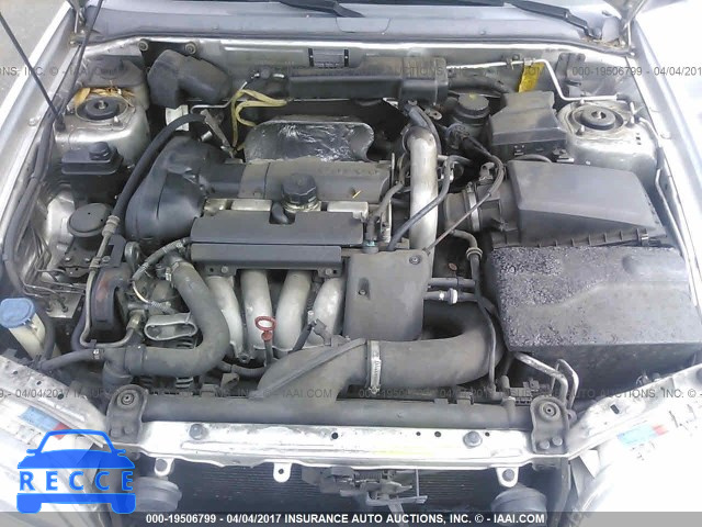 2004 Volvo V40 1.9T YV1VW27504F058558 image 9