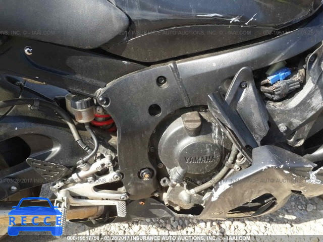 2005 Yamaha YZFR6 JYARJ06E15A025056 Bild 7