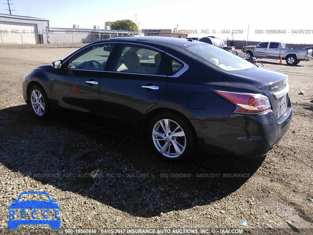 2015 Nissan Altima 1N4AL3AP4FC104383 Bild 2