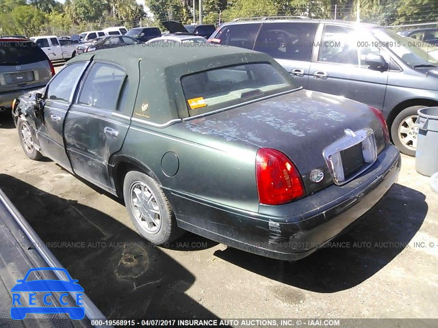 1998 Lincoln Town Car SIGNATURE 1LNFM82W6WY732959 image 2