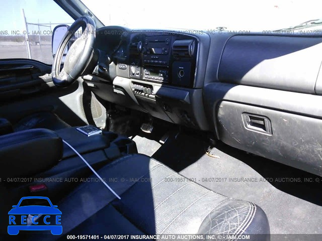 2005 Ford F250 1FTSW21P15EB99584 image 4
