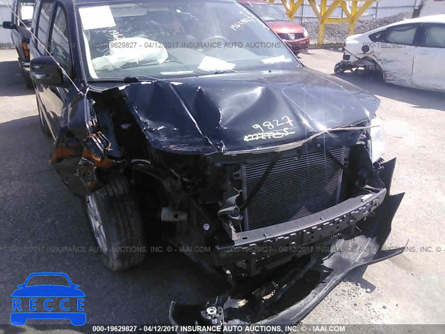 2008 Chrysler Town and Country 2A8HR54PX8R699323 зображення 5
