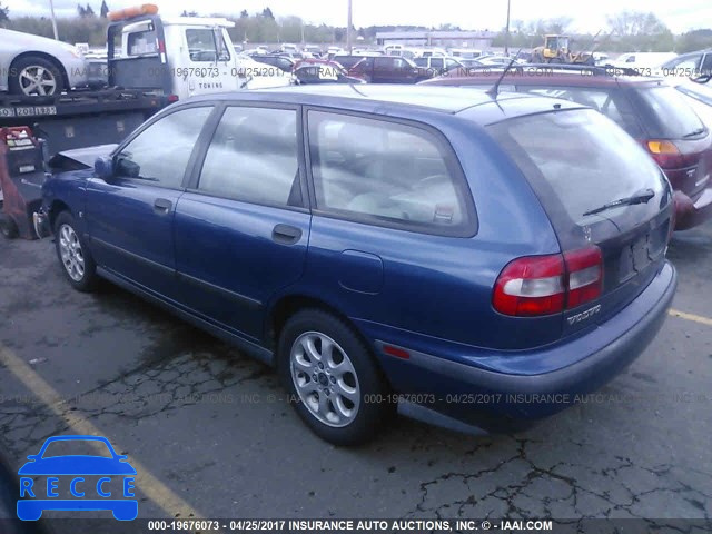 2000 Volvo V40 YV1VW2556YF469679 image 2