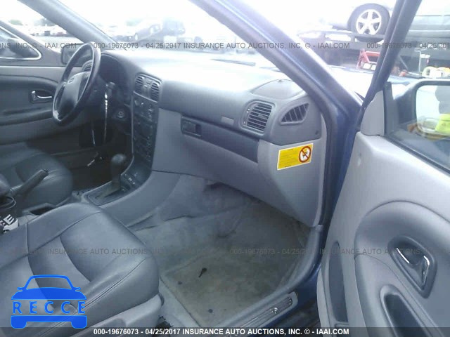 2000 Volvo V40 YV1VW2556YF469679 image 4