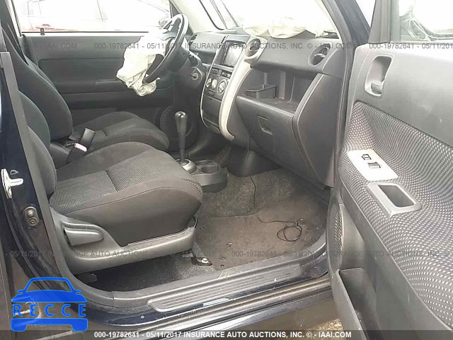 2005 Scion XB JTLKT324854021684 зображення 4