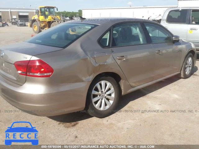 2015 VOLKSWAGEN PASSAT S 1VWAT7A38FC066412 image 3