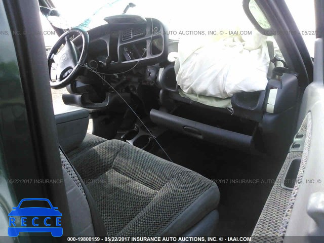 1998 Dodge RAM 1500 1B7HC13Y9WJ211847 image 4
