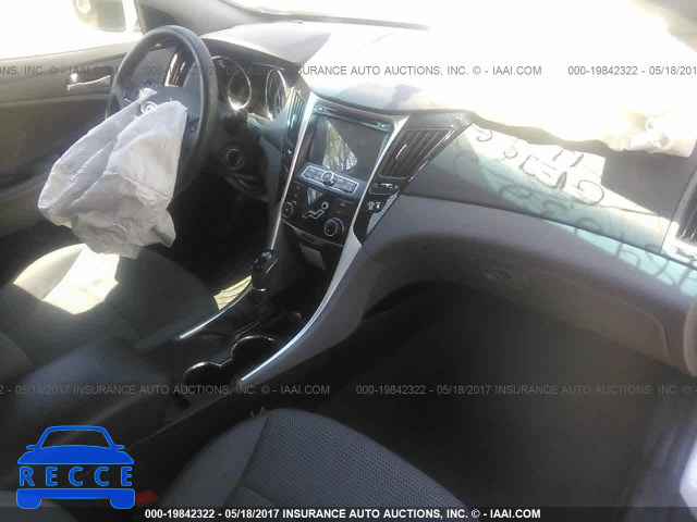 2011 HYUNDAI SONATA 5NPEB4AC7BH016735 image 4