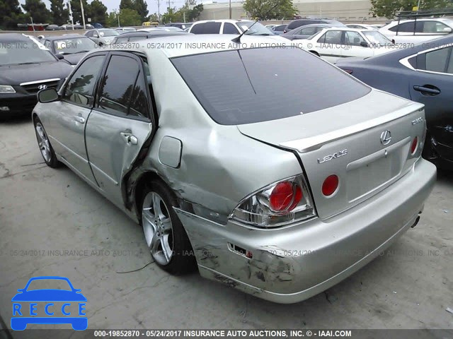 2002 Lexus IS 300 JTHBD192420057181 Bild 2
