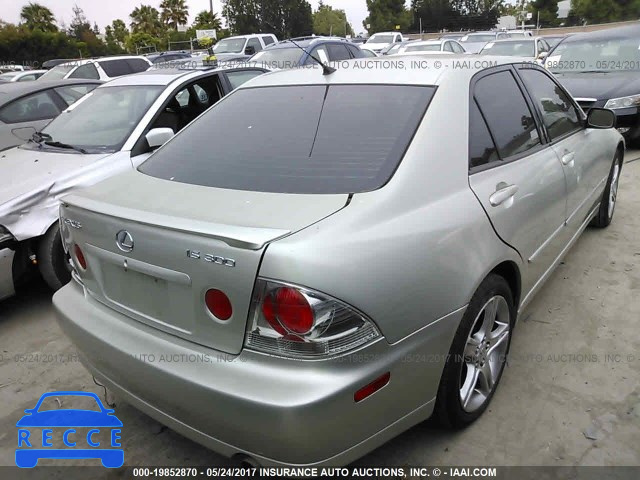 2002 Lexus IS 300 JTHBD192420057181 image 3