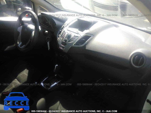 2011 Ford Fiesta SE 3FADP4BJ4BM226123 image 4