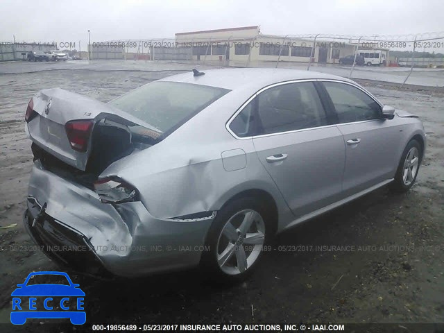 2015 Volkswagen Passat 1VWAT7A33FC104984 image 3