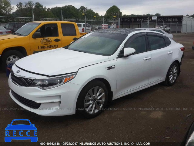 2016 KIA Optima 5XXGU4L32GG096903 image 1