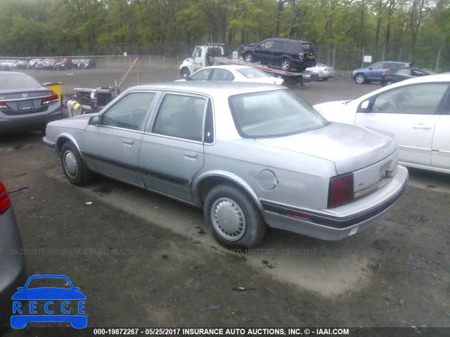 1990 Oldsmobile Cutlass Ciera 2G3AL54N2L2361005 Bild 2