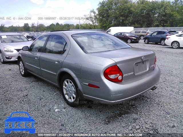 2000 Nissan Maxima JN1CA31A8YT203184 image 2