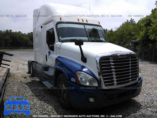 2013 FREIGHTLINER CASCADIA 125 3AKJGLDR6DSBR4838 image 0
