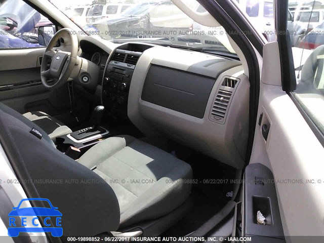 2010 Ford Escape 1FMCU0C70AKC04602 зображення 4