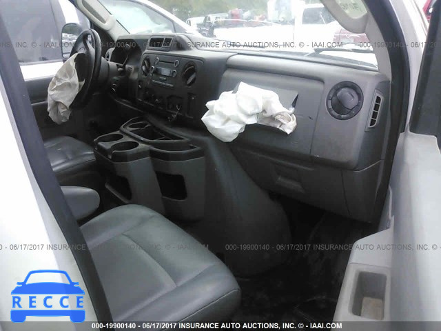 2011 Ford Econoline E150 VAN 1FTNE1EW0BDB39261 image 4