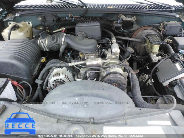 1996 Chevrolet Tahoe 3GNEK18R1TG167337 image 9