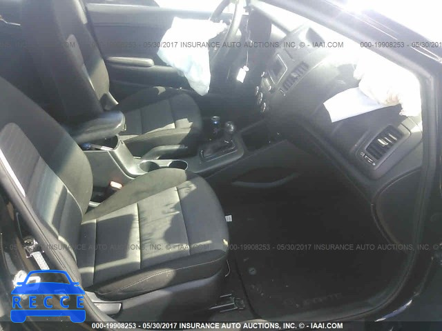 2016 KIA Forte KNAFK5A82G5527960 image 4