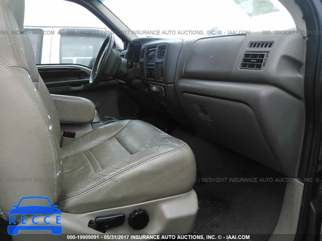 2000 Ford Excursion 1FMNU42S1YEE02071 image 4