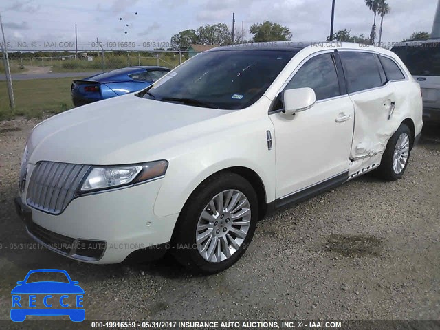 2012 Lincoln MKT 2LMHJ5AT4CBL54905 image 1