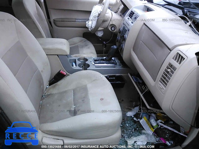 2008 Ford Escape 1FMCU03188KA16920 image 4