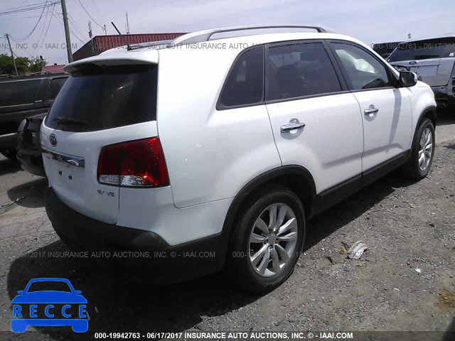 2011 KIA Sorento 5XYKU4A20BG005300 image 3