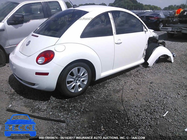 2009 Volkswagen New Beetle S/SE 3VWRW31C49M514702 image 3