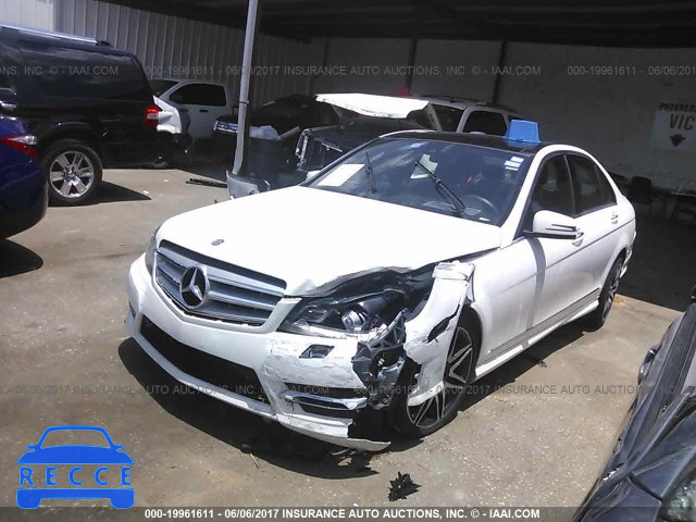 2013 Mercedes-benz C WDDGF8AB0DR242449 зображення 1