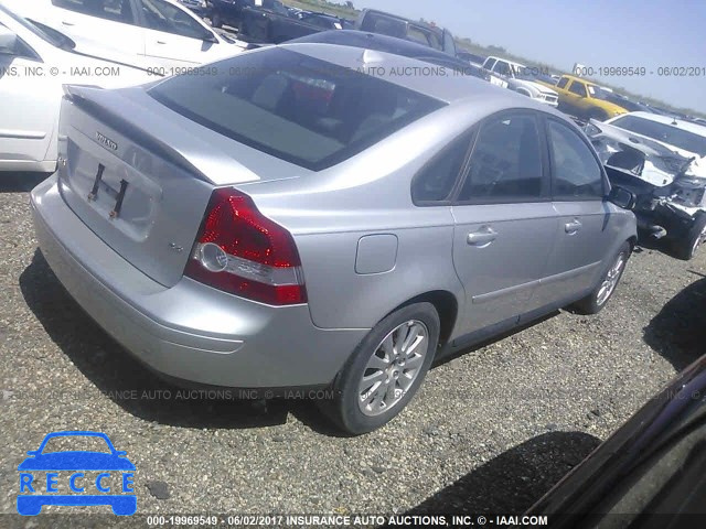 2005 Volvo S40 2.4I YV1MS382052088038 image 3