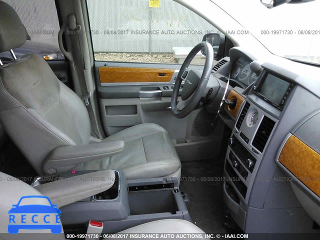 2010 Chrysler Town & Country LIMITED 2A4RR7DX0AR377216 image 4