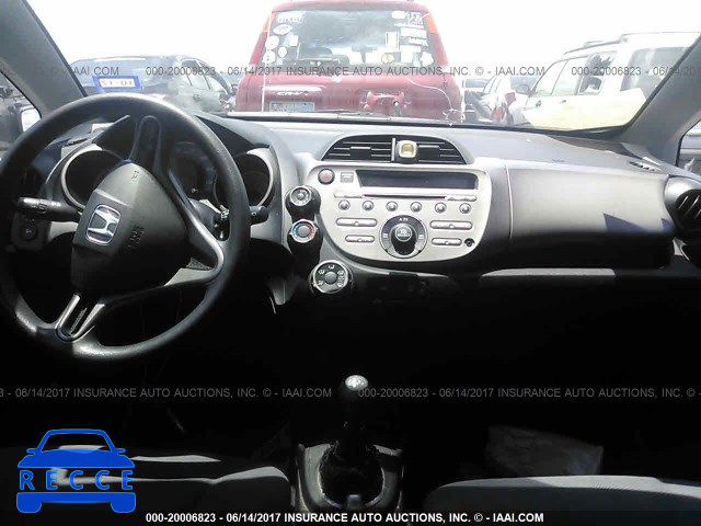 2011 Honda FIT JHMGE8G31BS009424 image 4