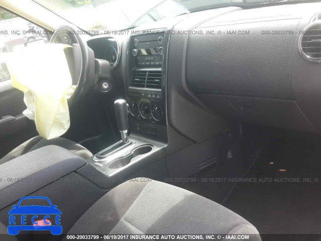 2010 Ford Explorer 1FMEU7DE4AUA04969 image 4