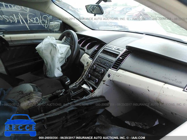 2010 Ford Taurus SE 1FAHP2DW4AG128975 image 4