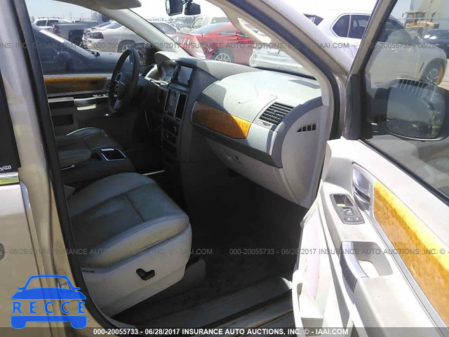 2009 Chrysler Town & Country LIMITED 2A8HR64X69R629907 image 4