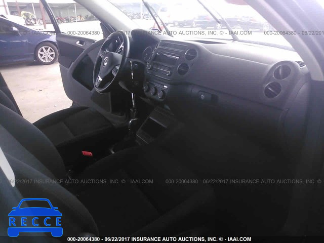 2014 Volkswagen Tiguan S/SE/SEL/R-LINE WVGAV3AX2EW573520 image 4