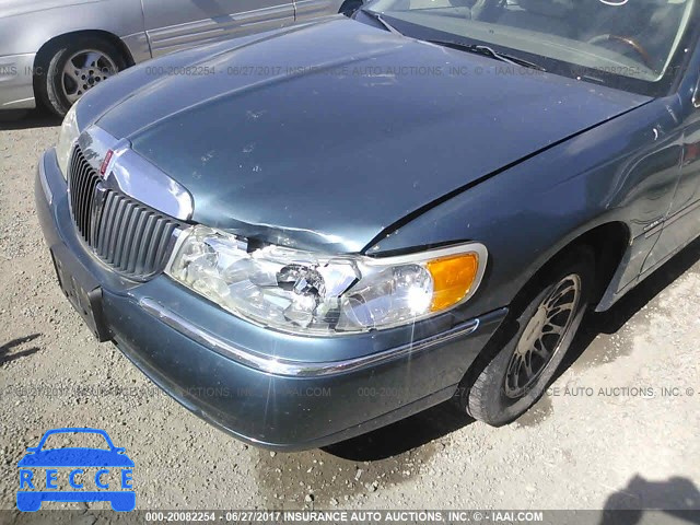 2001 Lincoln Town Car SIGNATURE 1LNHM82W61Y672084 Bild 5