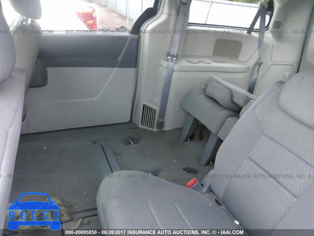 2008 Chrysler Town and Country 2A8HR54P58R134963 image 7