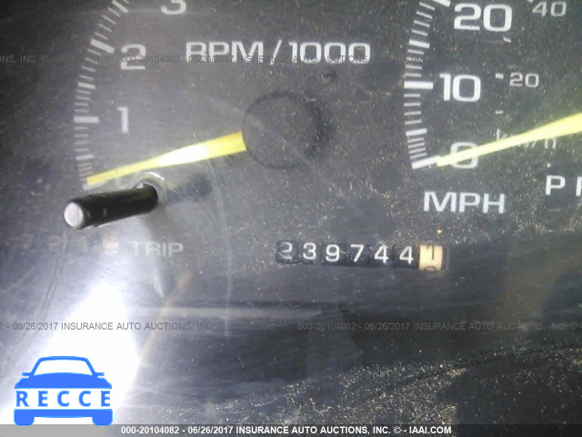 1996 Chevrolet Tahoe K1500 1GNEK13R9TJ390263 image 6