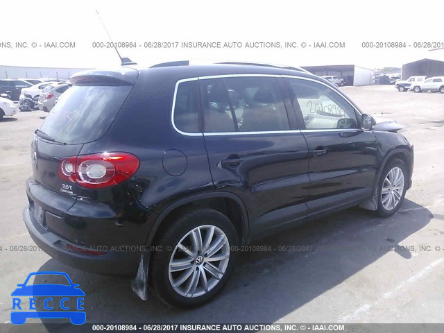 2010 Volkswagen Tiguan WVGBV7AX8AW000059 Bild 3