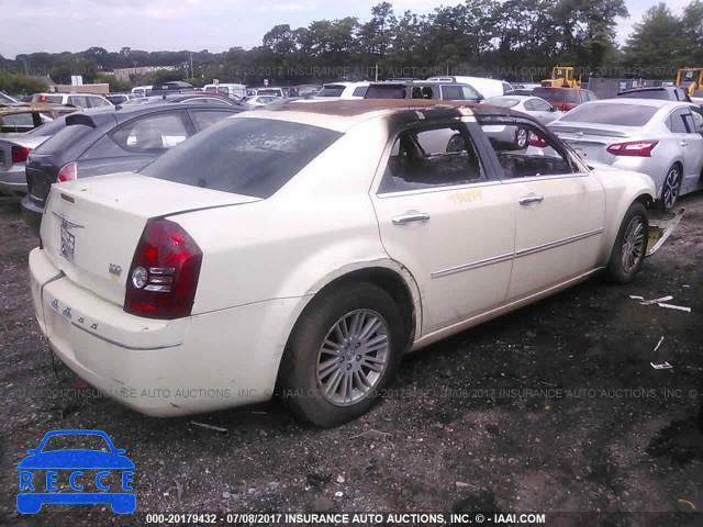 2010 Chrysler 300 2C3CA5CV9AH167912 image 3