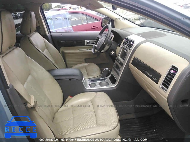2008 Lincoln MKX 2LMDU88C08BJ27442 image 4