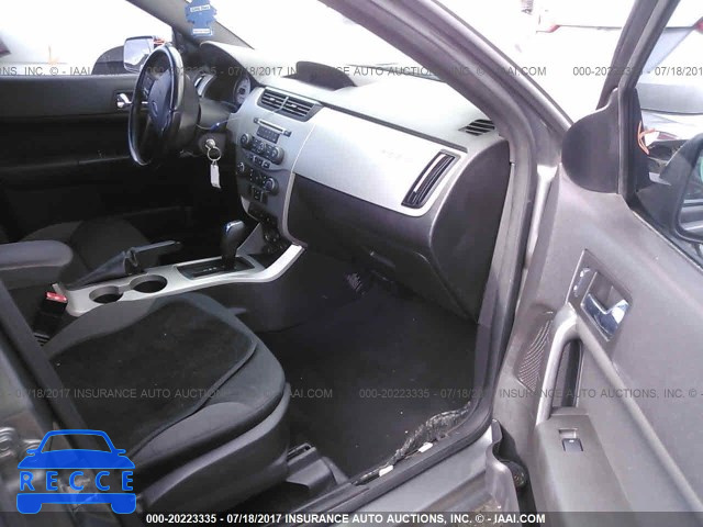 2010 Ford Focus 1FAHP3GN0AW114828 image 4