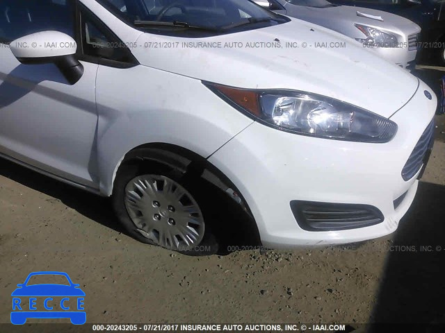 2016 Ford Fiesta S 3FADP4AJ6GM130857 зображення 5