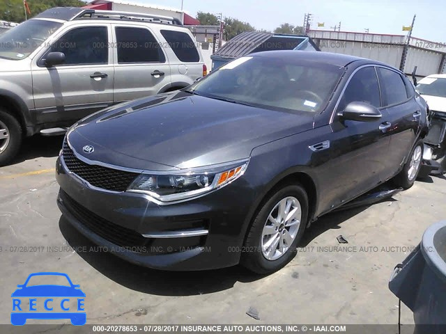2017 KIA OPTIMA LX 5XXGT4L33HG147457 Bild 1